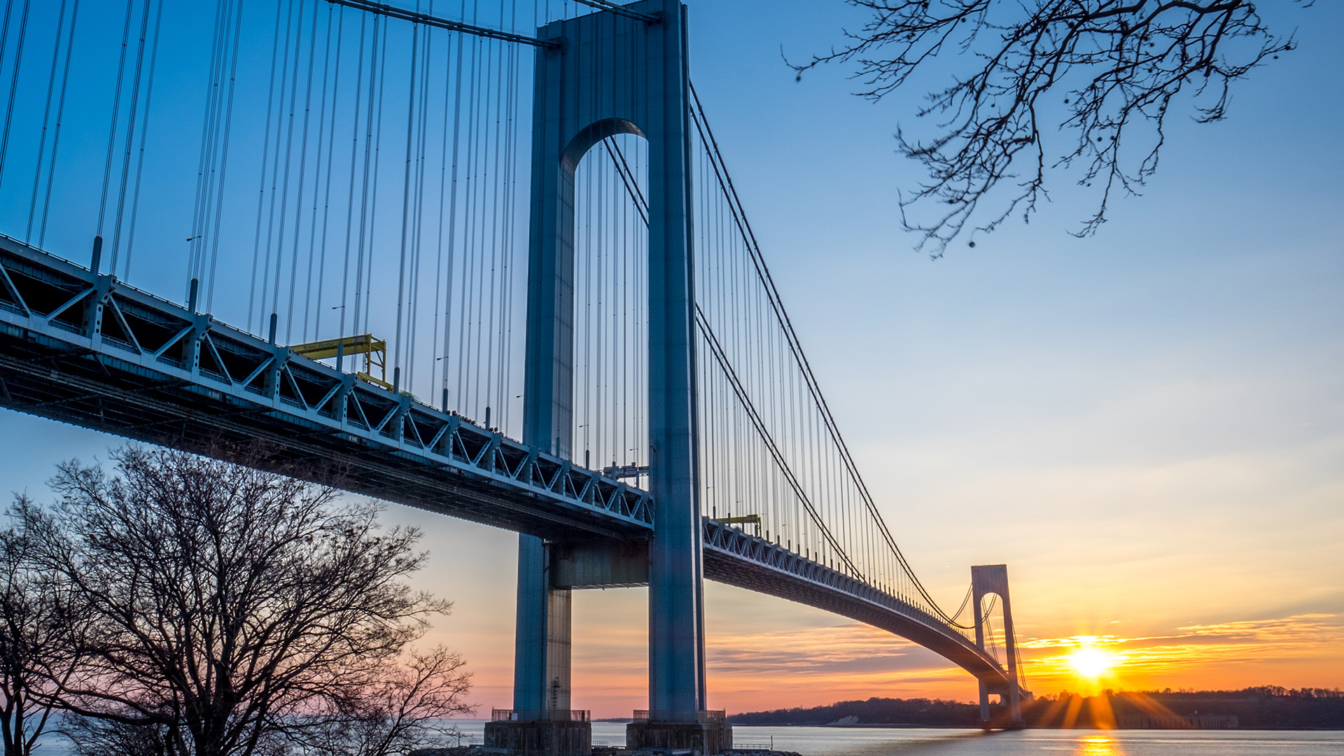 Henry Young, D.D.S. | Cosmetic Dentistry, TMJ Disorders and Dental Bridges